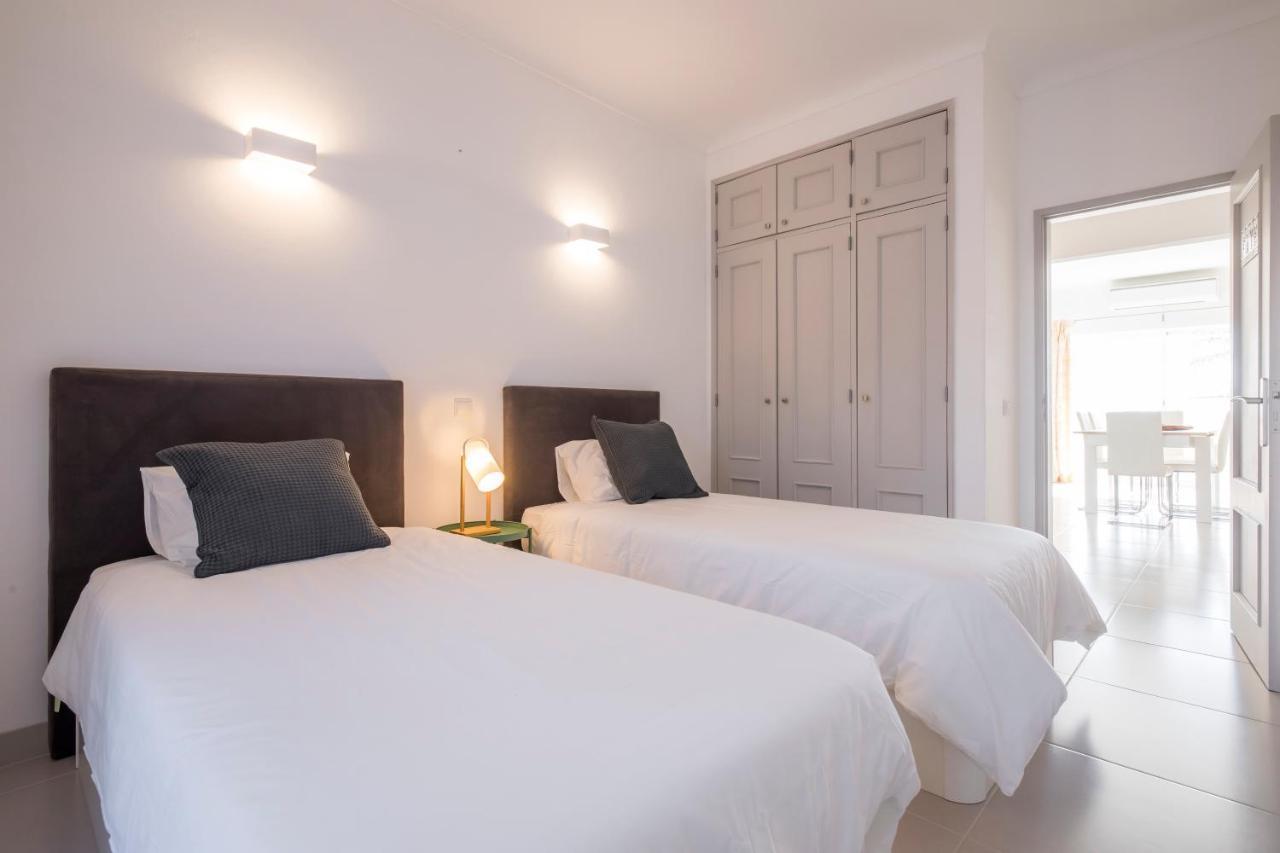 Beautiful Seaview 2 Bedroom Apartment Senhora da Luz 외부 사진
